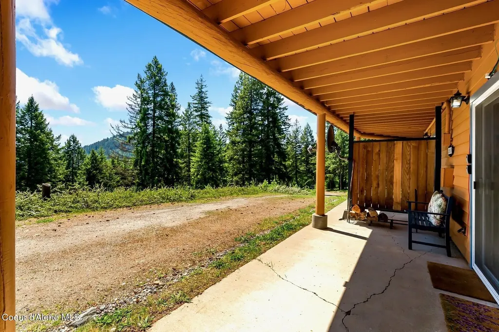 185 Larchwood Drive Sagle ID 83860