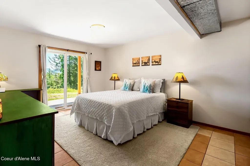 185 Larchwood Drive Sagle ID 83860