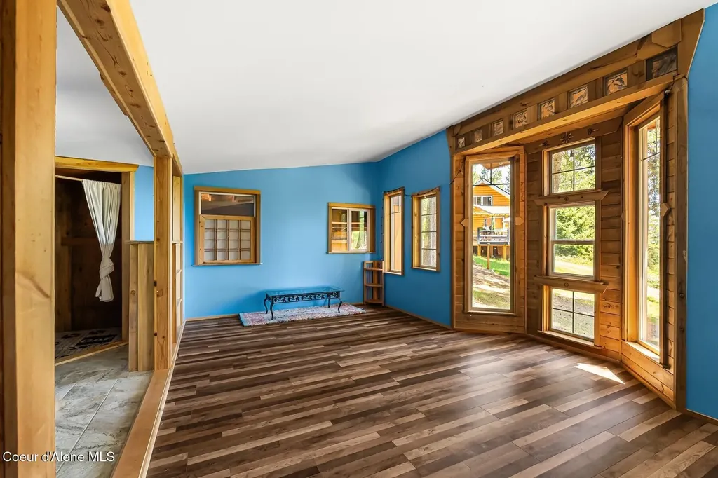 185 Larchwood Drive Sagle ID 83860