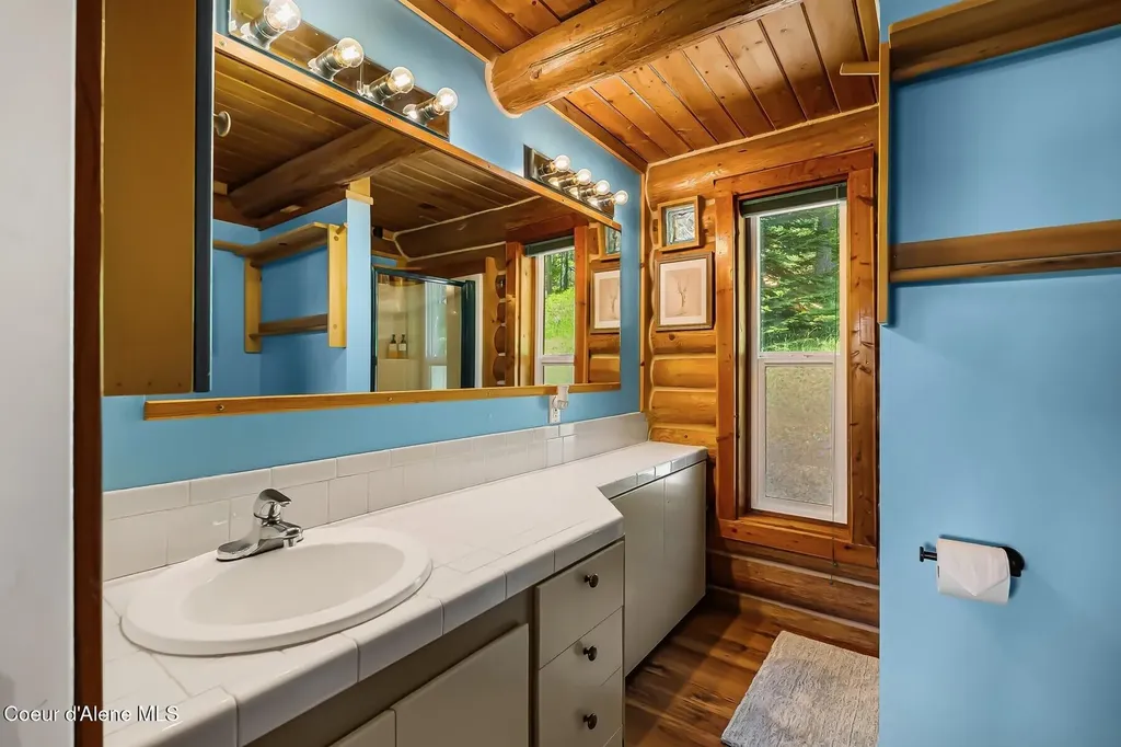 185 Larchwood Drive Sagle ID 83860