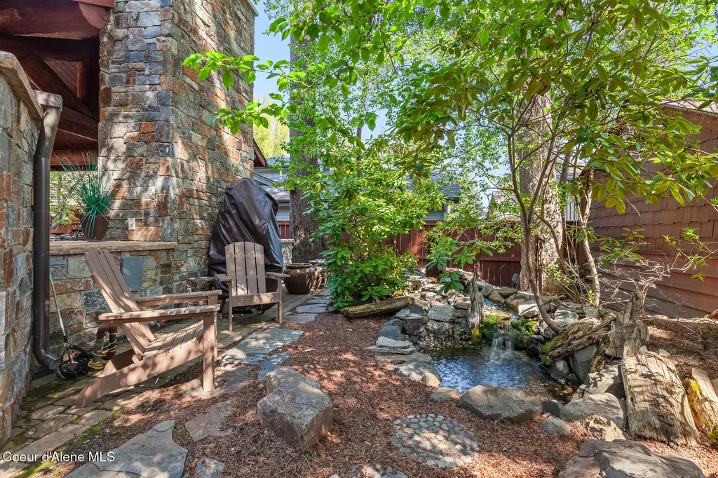 10351 N Gibson Road Hayden Lake ID 83835