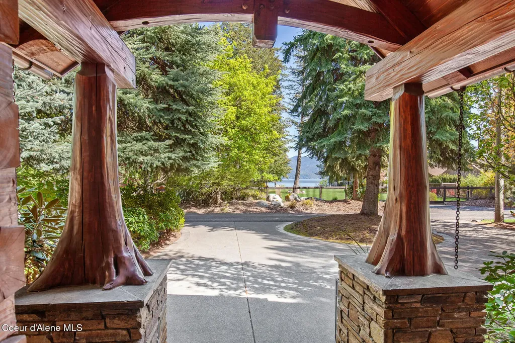 10351 N Gibson Road Hayden Lake ID 83835