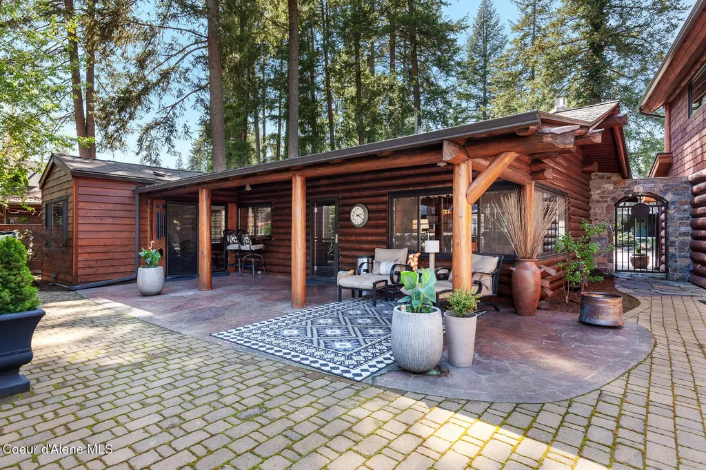 10351 N Gibson Road Hayden Lake ID 83835