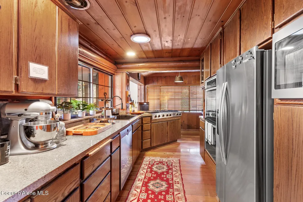 10351 N Gibson Road Hayden Lake ID 83835