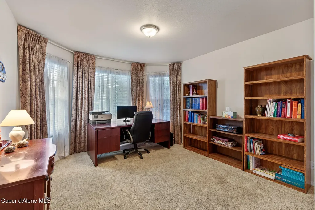 1494 W Sutherland Court Hayden ID 83835