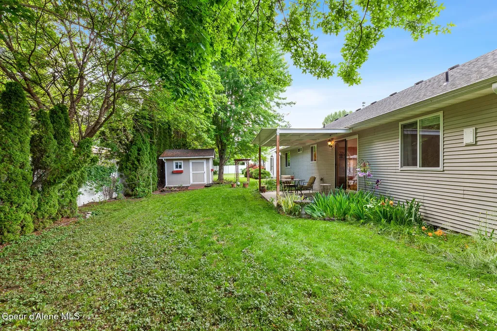 1494 W Sutherland Court Hayden ID 83835