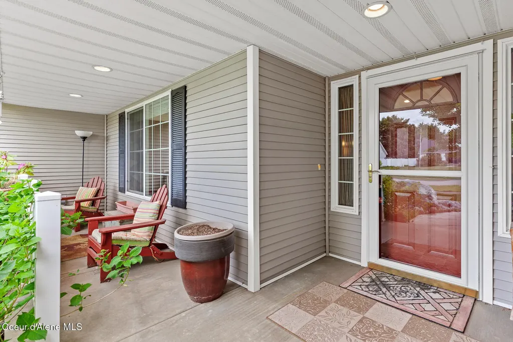 1494 W Sutherland Court Hayden ID 83835