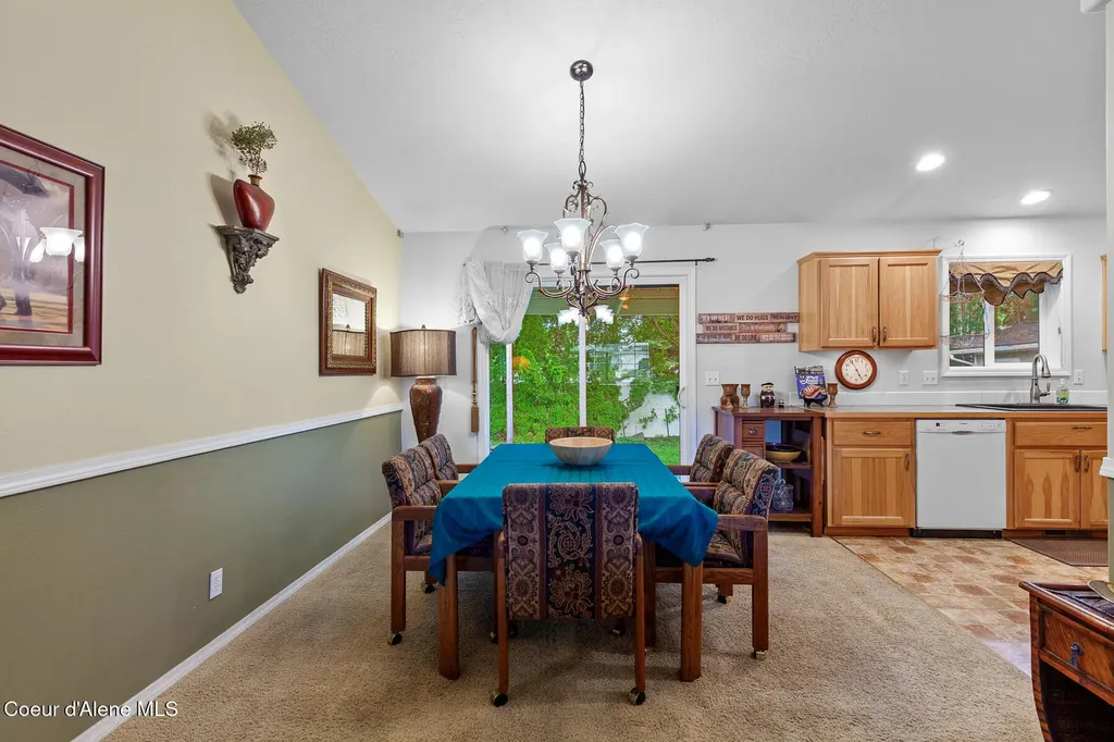 1494 W Sutherland Court Hayden ID 83835