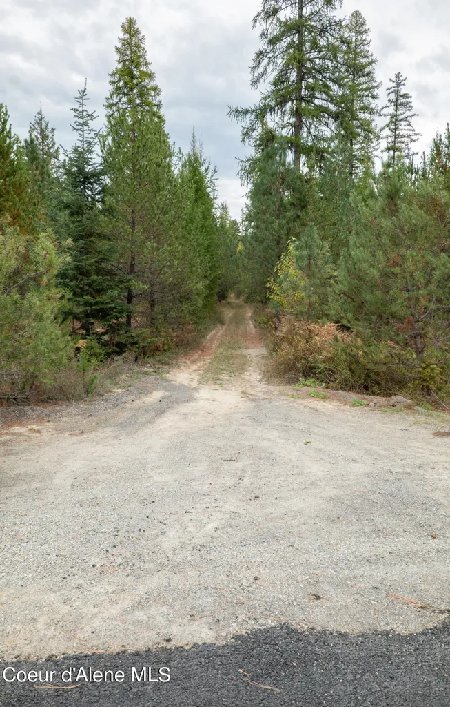 NKA-292 Ac Highway 2 Moyie Springs ID 83845