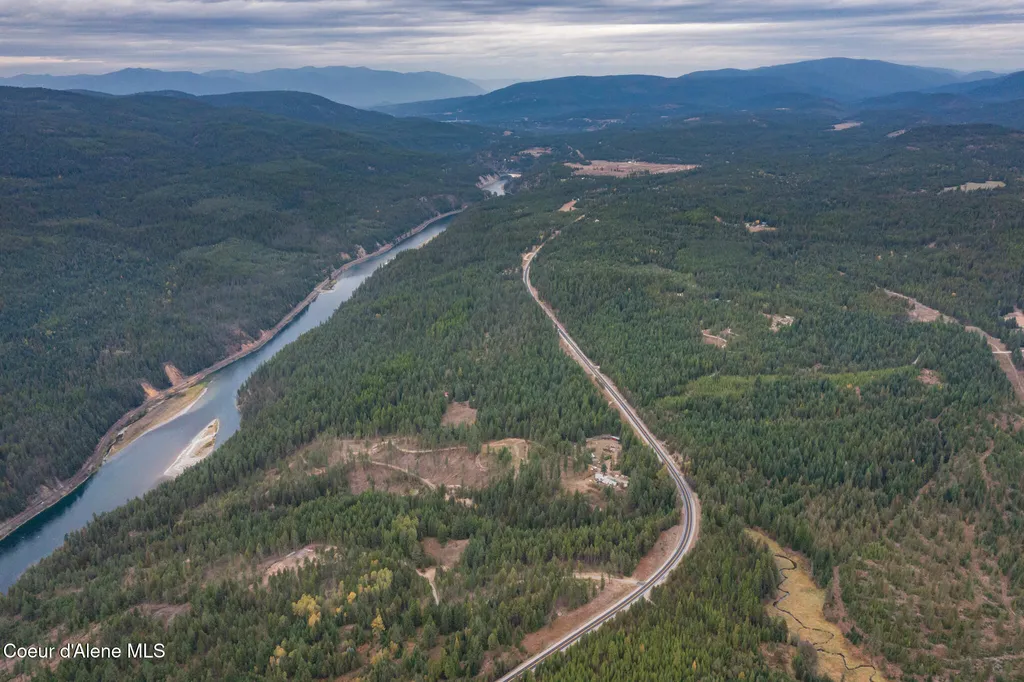 NKA-292 Ac Highway 2 Moyie Springs ID 83845