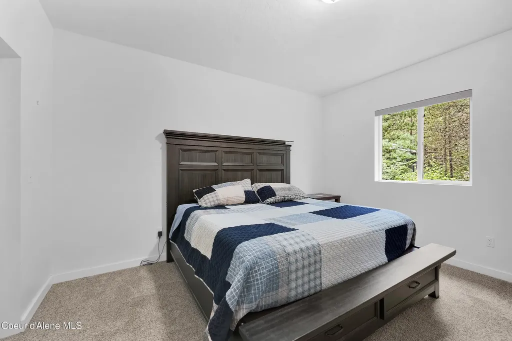 124 N Ryan Road Priest Lake ID 83856