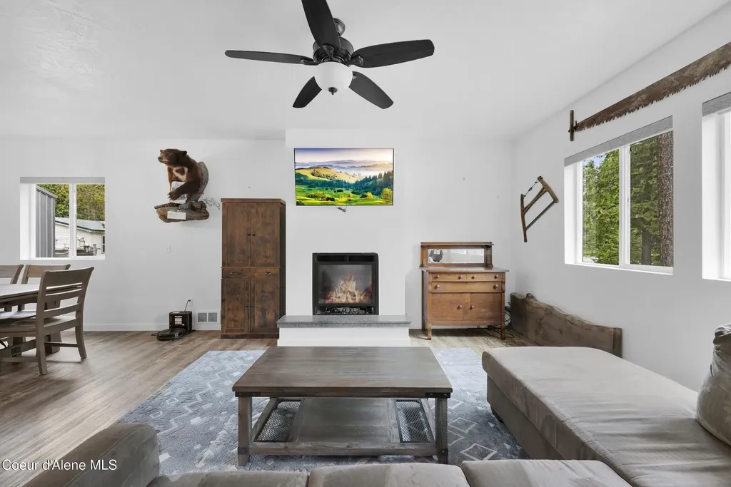124 N Ryan Road Priest Lake ID 83856