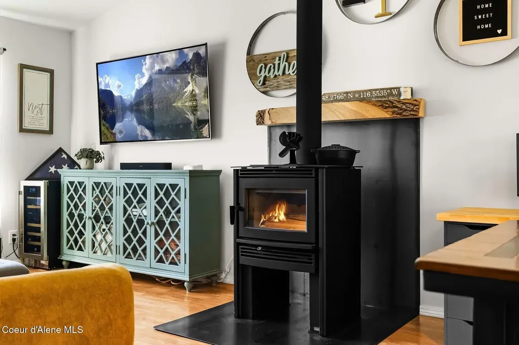 510 Loman Circle Sandpoint ID 83864