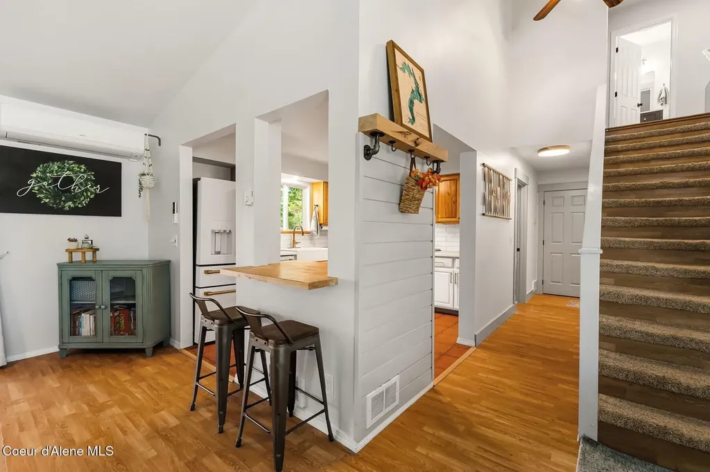 510 Loman Circle Sandpoint ID 83864