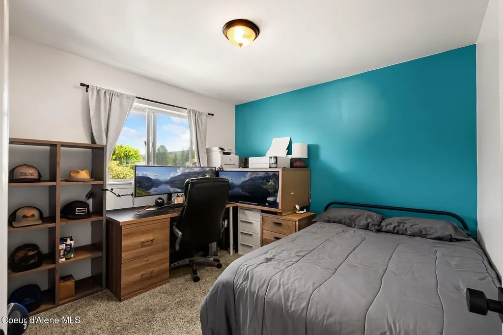 510 Loman Circle Sandpoint ID 83864