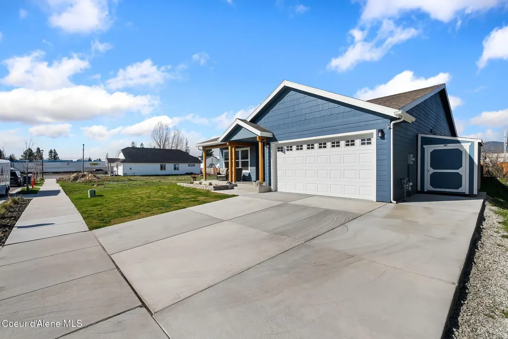 1667 Irvine Way Sandpoint ID 83864