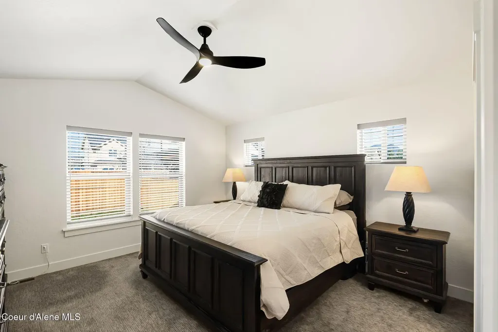 1667 Irvine Way Sandpoint ID 83864