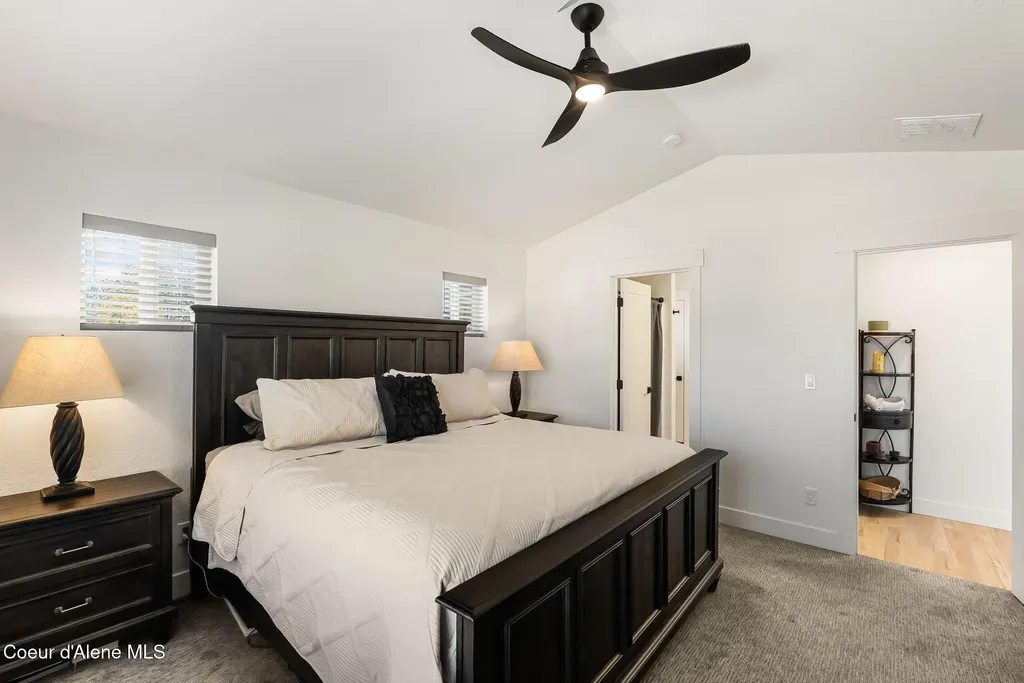 1667 Irvine Way Sandpoint ID 83864