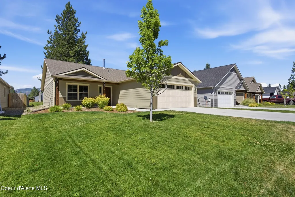 670 E Valley Street S Oldtown ID 83822