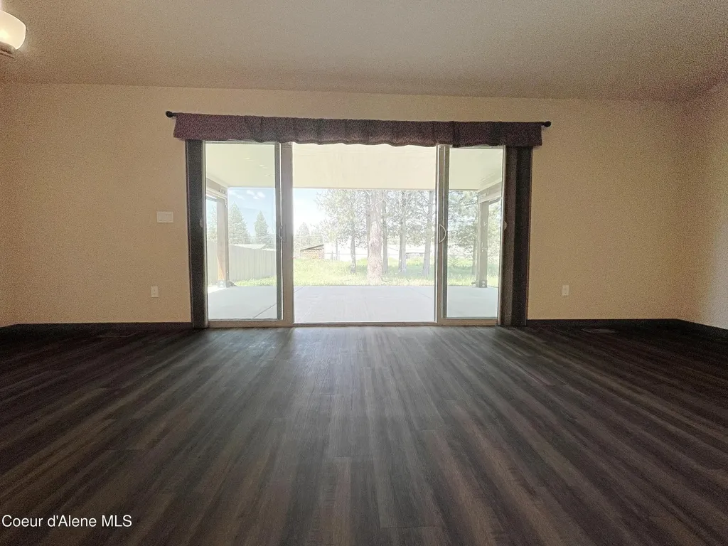 670 E Valley Street S Oldtown ID 83822