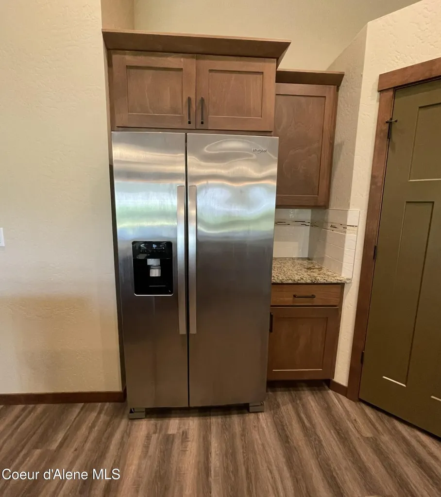 670 E Valley Street S Oldtown ID 83822