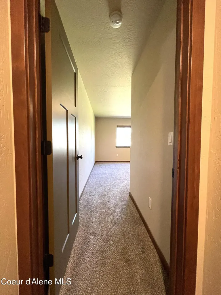 670 E Valley Street S Oldtown ID 83822