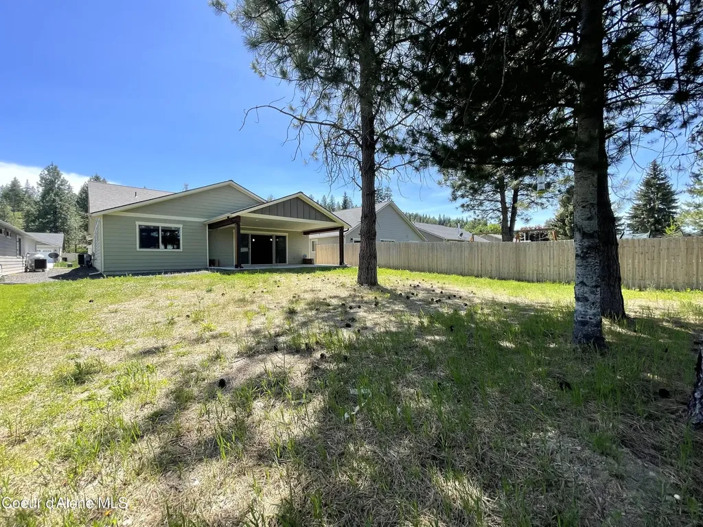 670 E Valley Street S Oldtown ID 83822