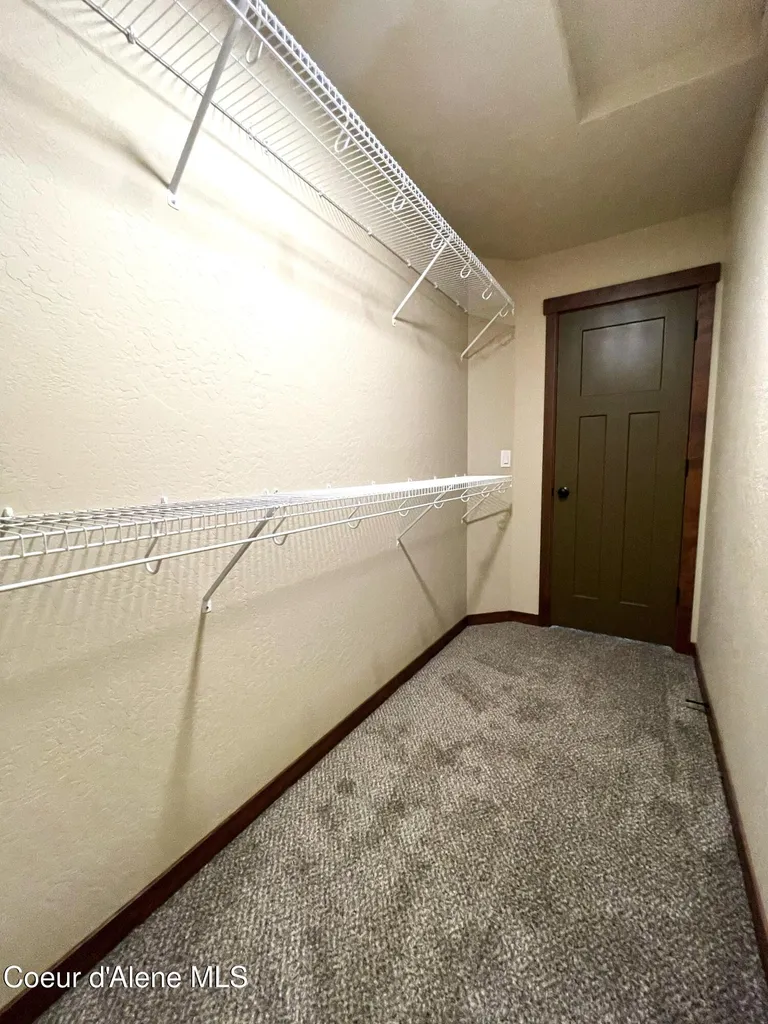670 E Valley Street S Oldtown ID 83822