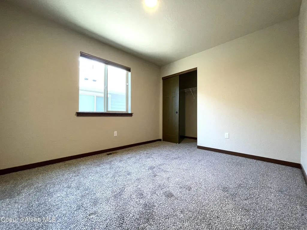 670 E Valley Street S Oldtown ID 83822