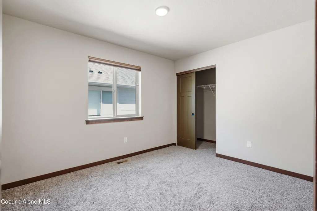 670 E Valley Street S Oldtown ID 83822
