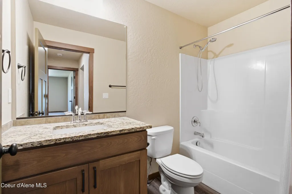 670 E Valley Street S Oldtown ID 83822