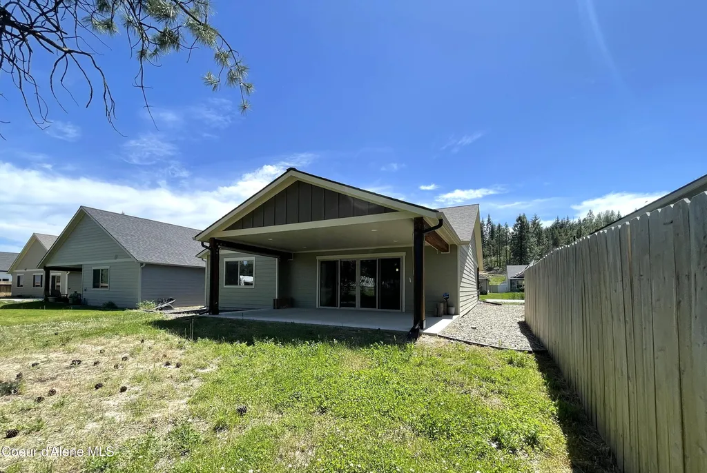 670 E Valley Street S Oldtown ID 83822