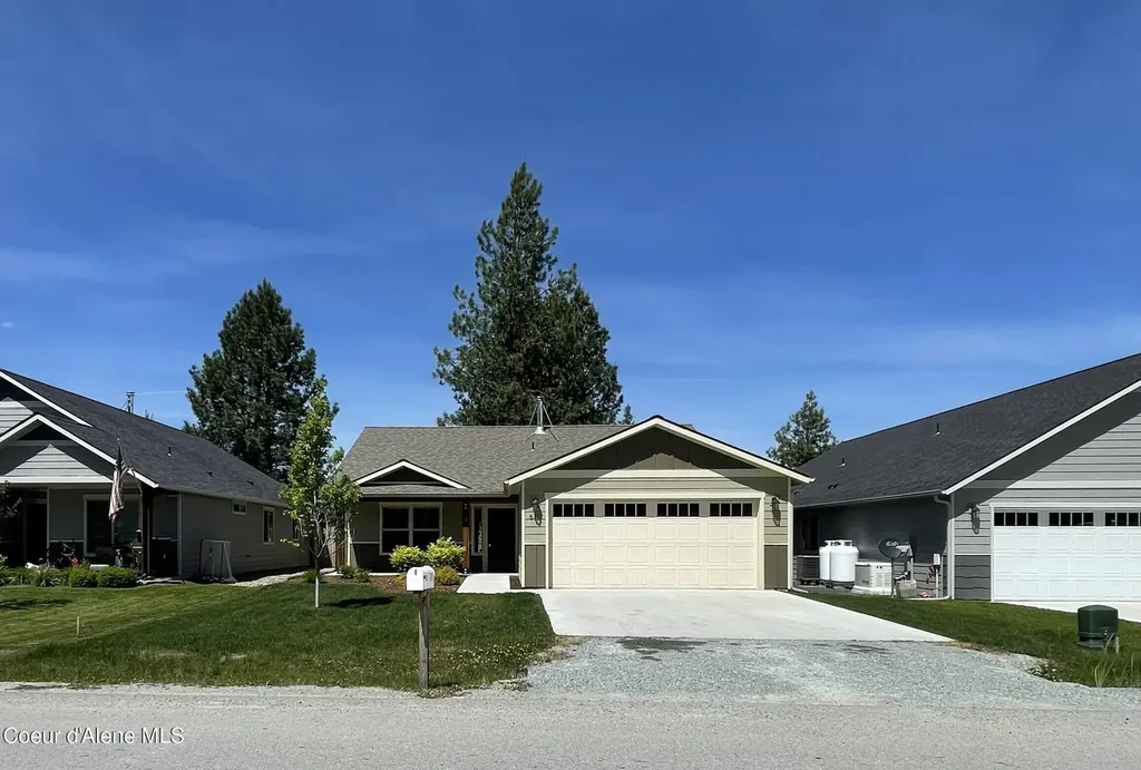 670 E Valley Street S Oldtown ID 83822