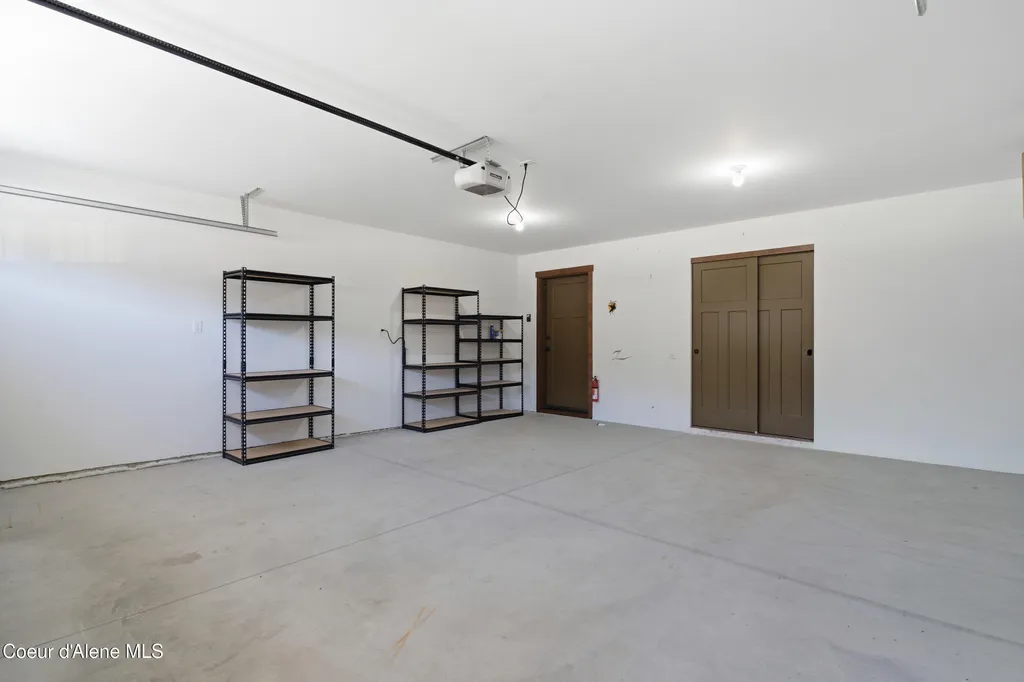 670 E Valley Street S Oldtown ID 83822