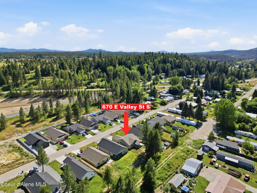 670 E Valley Street S Oldtown ID 83822