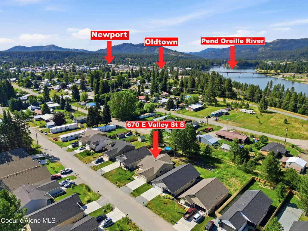 670 E Valley Street S Oldtown ID 83822
