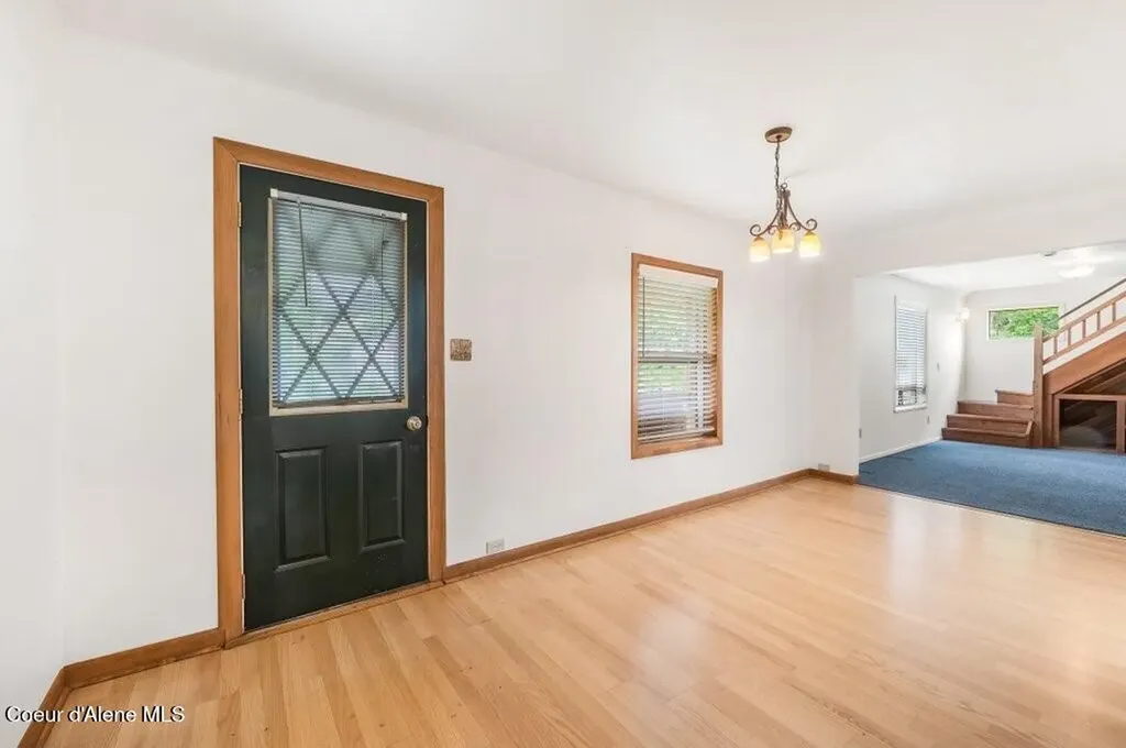 213 W 5th Avenue Clark Fork ID 83811