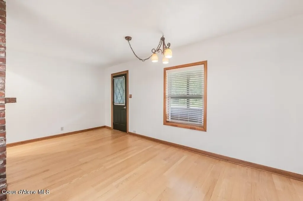 213 W 5th Avenue Clark Fork ID 83811