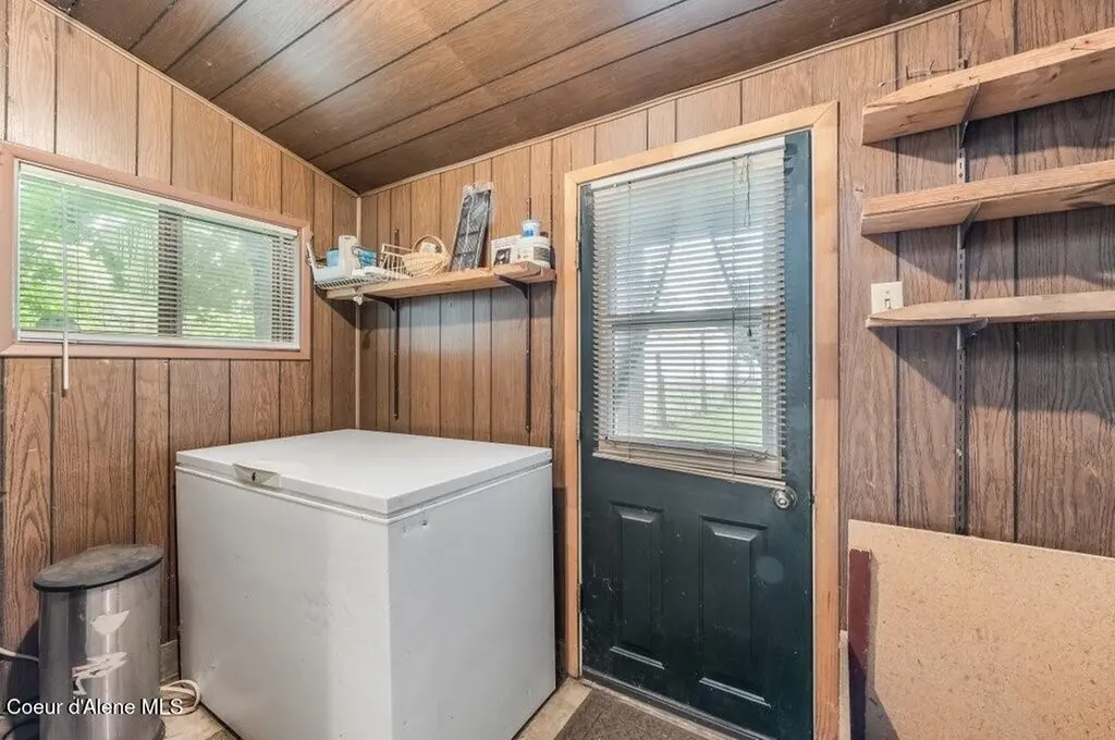 213 W 5th Avenue Clark Fork ID 83811