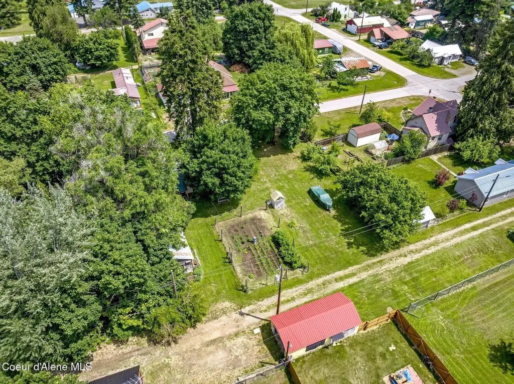 213 W 5th Avenue Clark Fork ID 83811