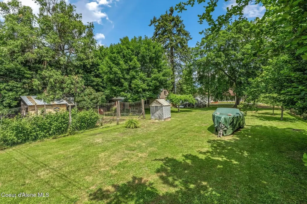 213 W 5th Avenue Clark Fork ID 83811