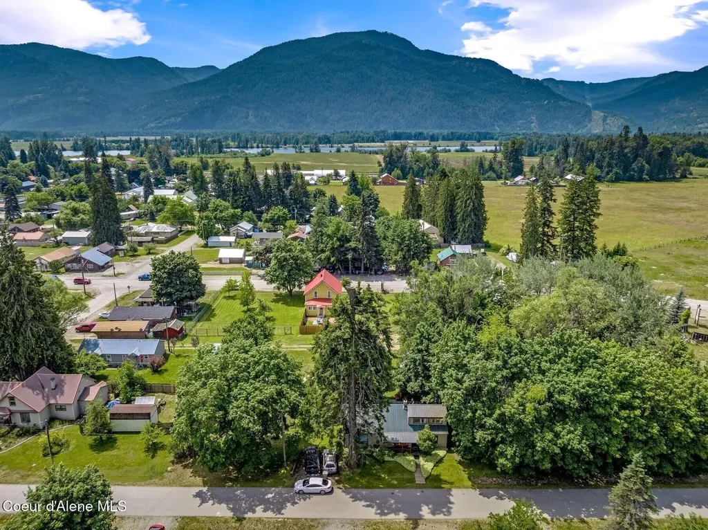 213 W 5th Avenue Clark Fork ID 83811