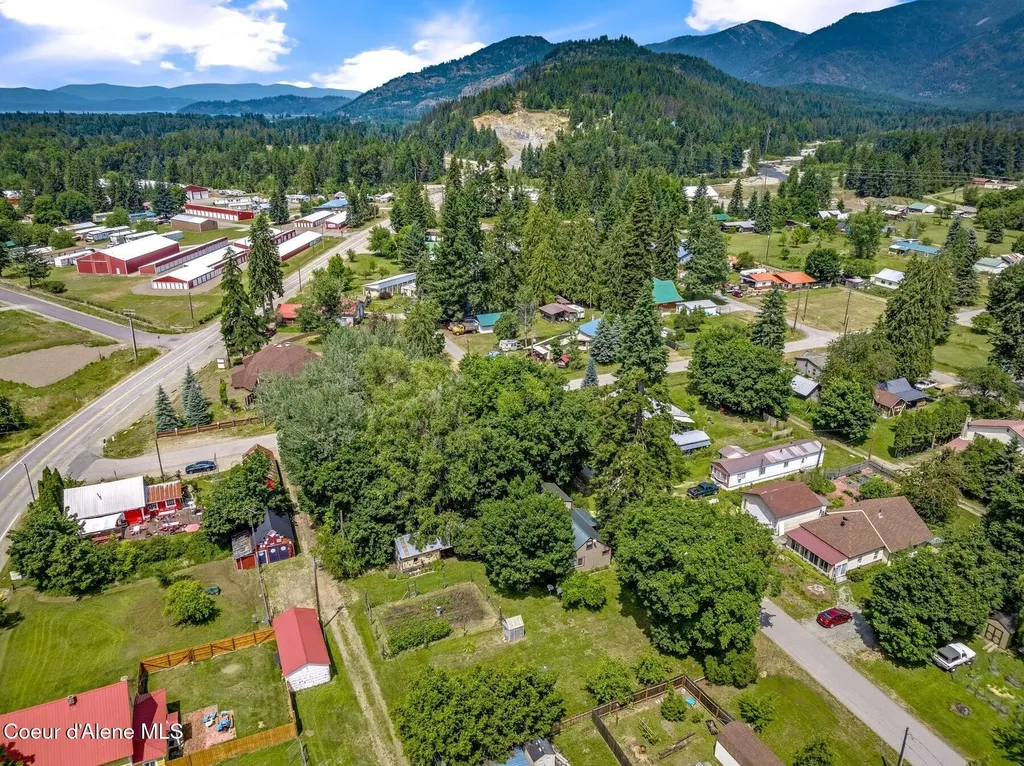 213 W 5th Avenue Clark Fork ID 83811