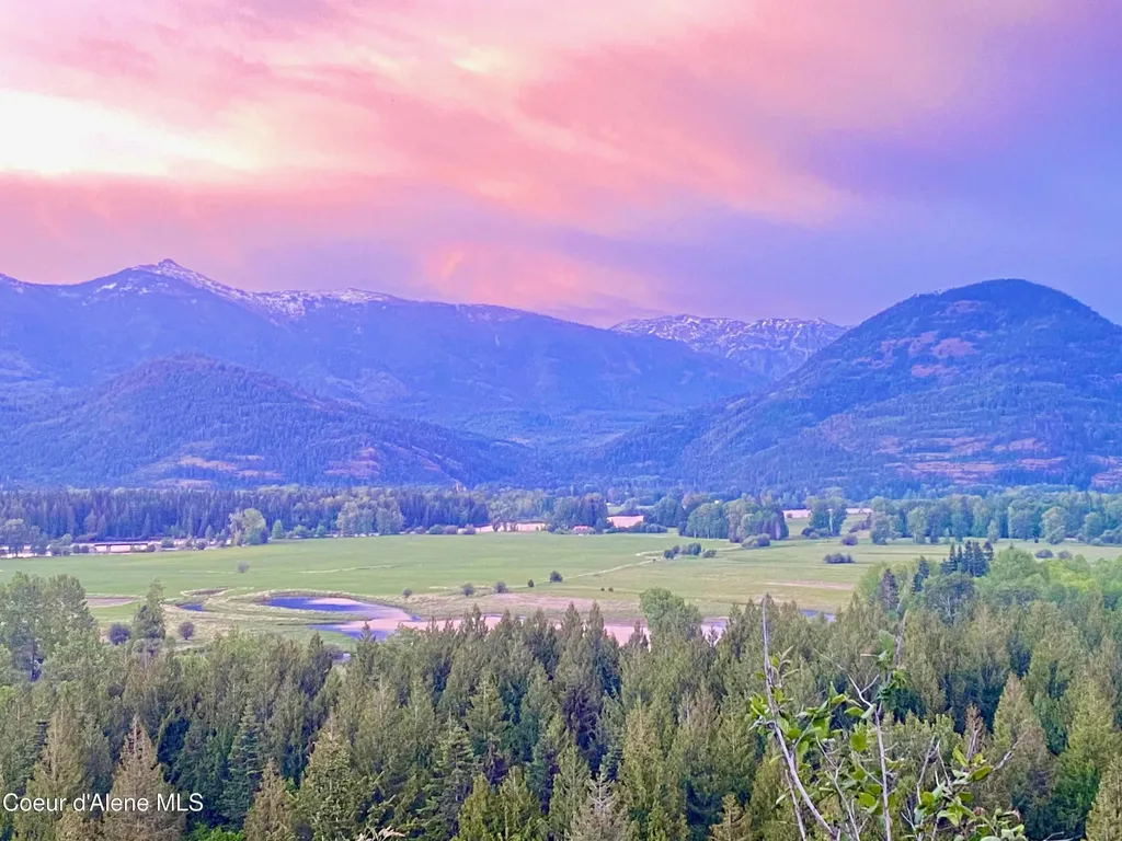 213 W 5th Avenue Clark Fork ID 83811