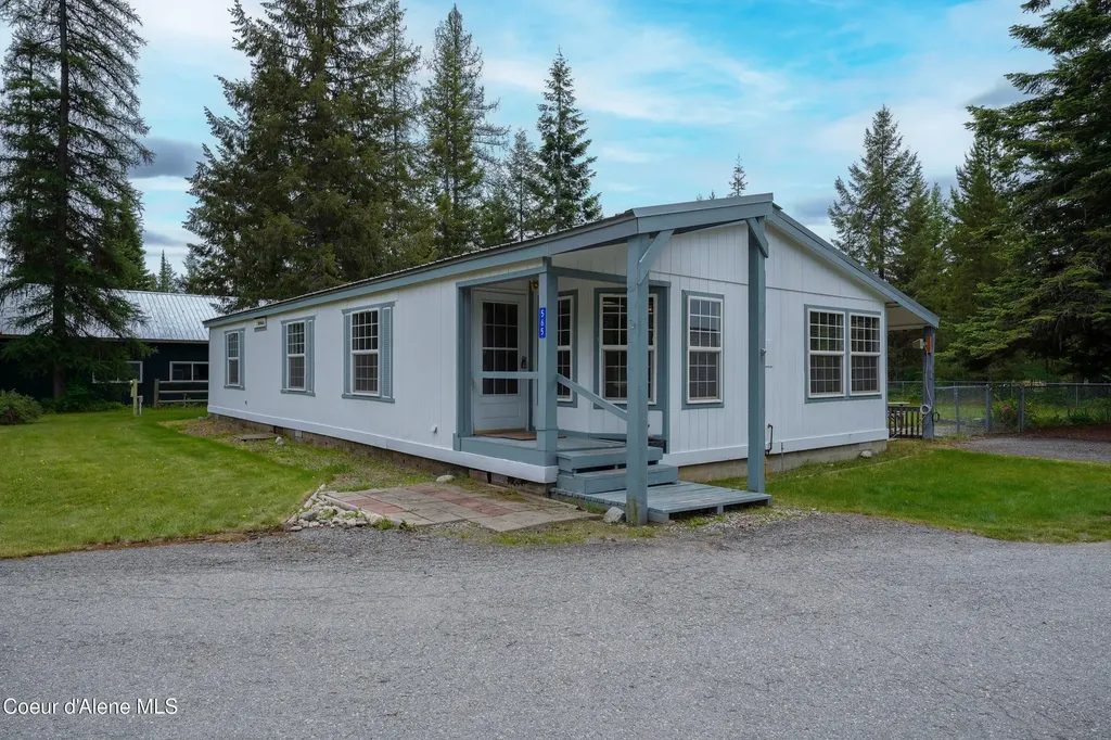 565 Shady Pines Loop Priest Lake ID 83856