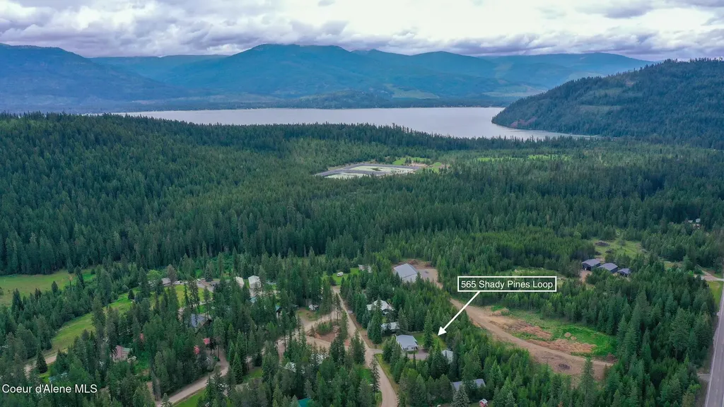 565 Shady Pines Loop Priest Lake ID 83856