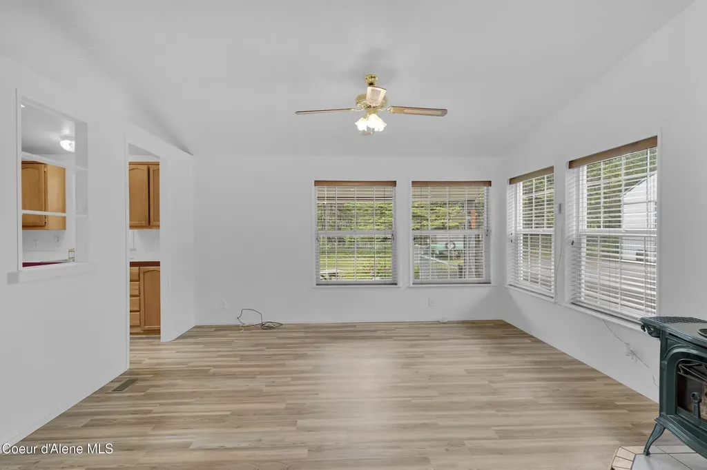 565 Shady Pines Loop Priest Lake ID 83856