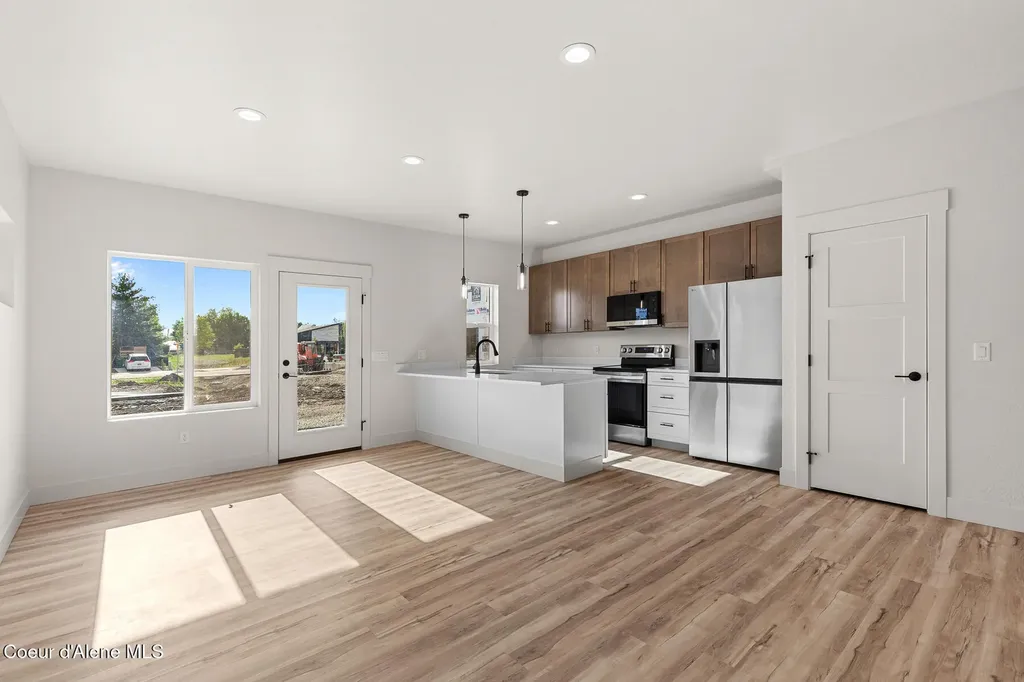437 N Wylder Lp Post Falls ID 83854