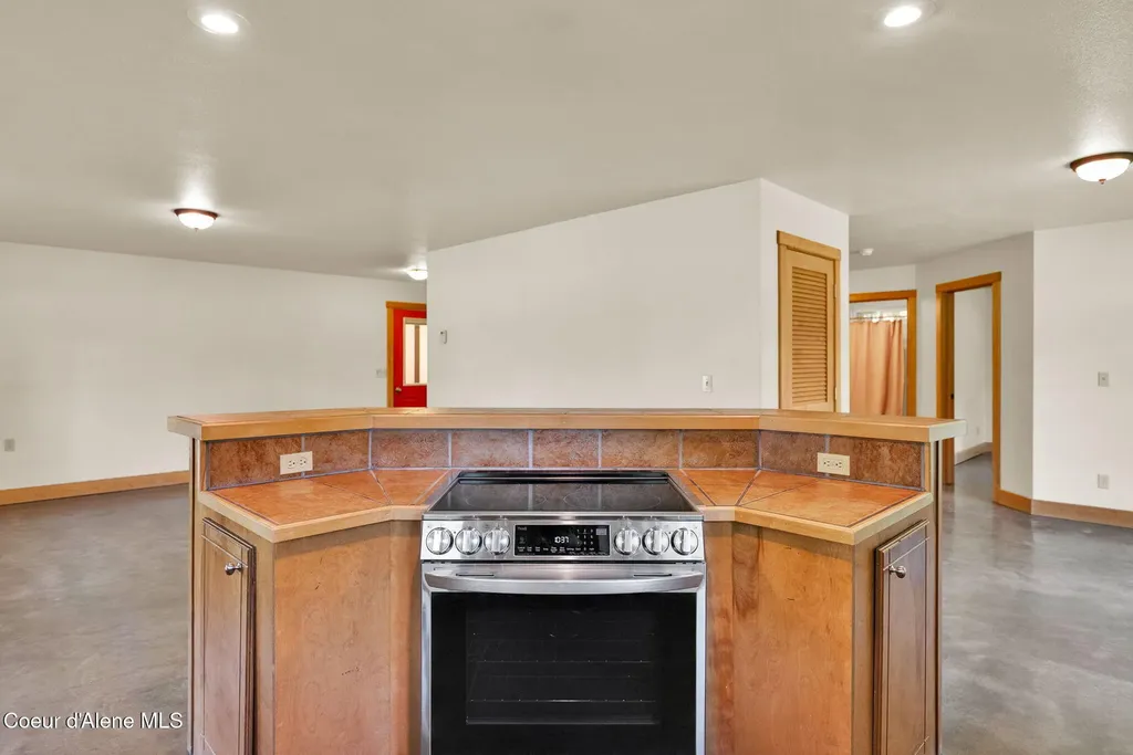 551 Star Road Bonners Ferry ID 83805