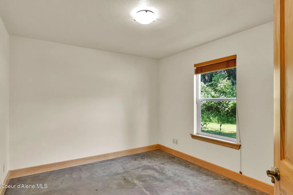 551 Star Road Bonners Ferry ID 83805